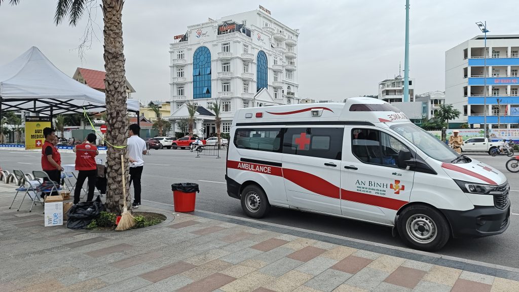 Trung tâm cấp cứu vận chuyển và chăm sóc bệnh nhân An Bình