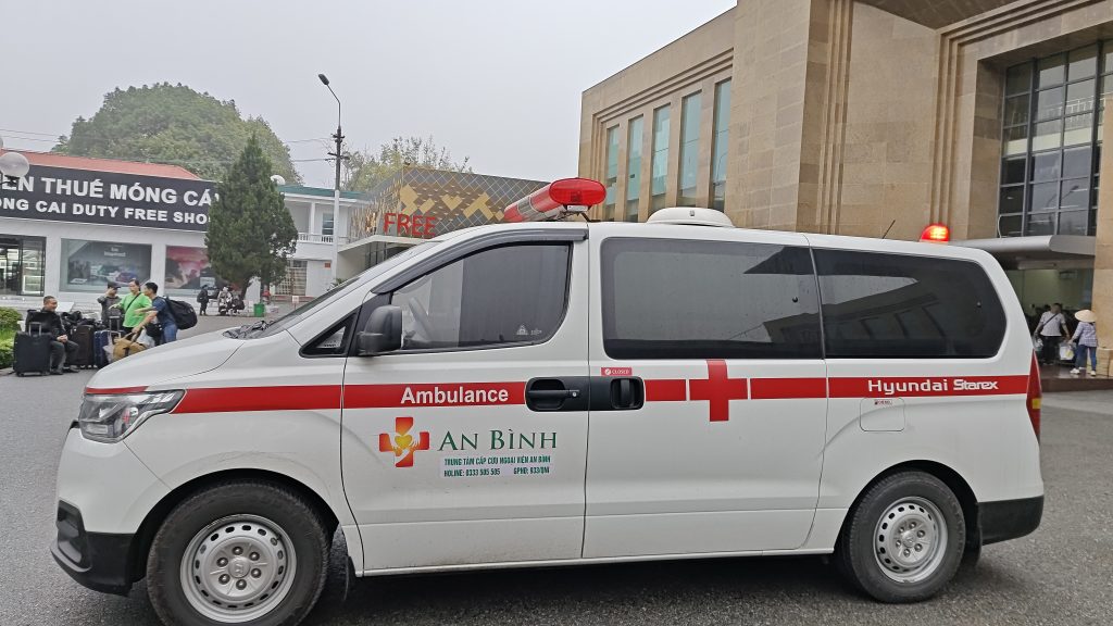 Gọi xe cấp cứu Móng Cái, dịch vụ cấp cứu 24/7 Móng Cái, vận chuyển bệnh nhân Quảng Ninh
