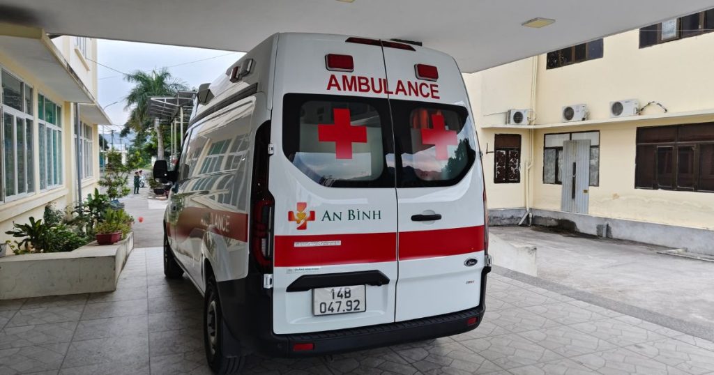 xe cấp cứu Bãi Cháy, xe cấp cứu Hòn Gai